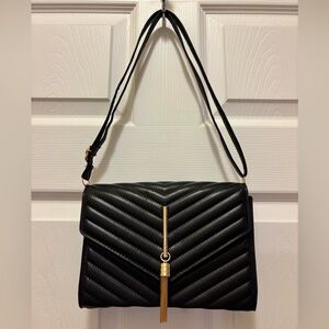 Elegant Black Quilted Shoulder Bag